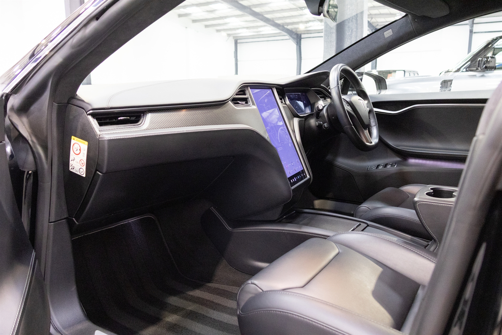Tesla Model S Performance Ludicrous Awd Black #4