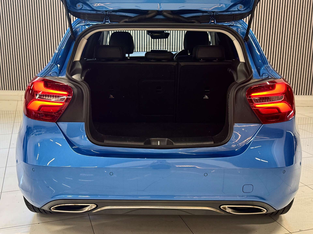 Mercedes-Benz A Class A200 Sport, 2.1 Turbo 5Dr, 136 Bhp. White #25