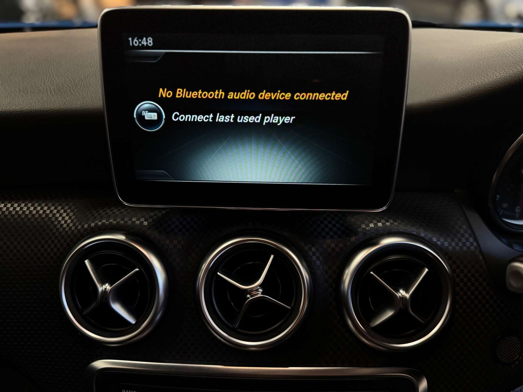 Mercedes-Benz A Class A200 Sport, 2.1 Turbo 5Dr, 136 Bhp. White #62