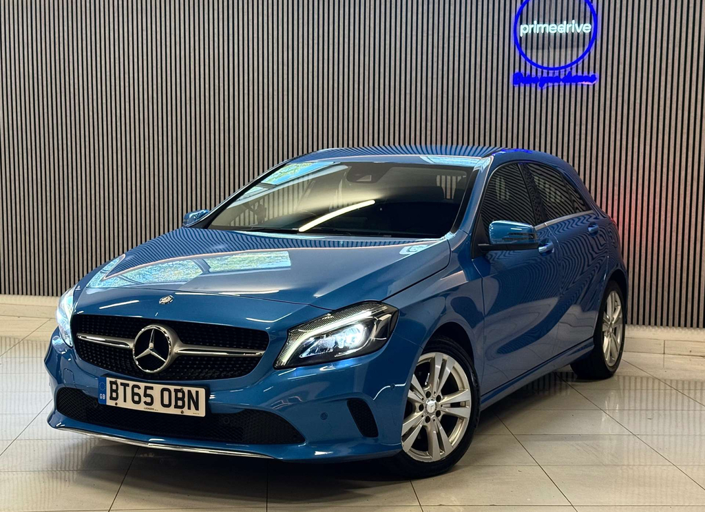 Mercedes-Benz A Class A200 Sport, 2.1 Turbo 5Dr, 136 Bhp. White #9