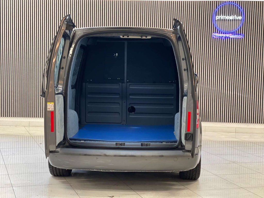 Volkswagen Caddy C20 Tyrend White #25