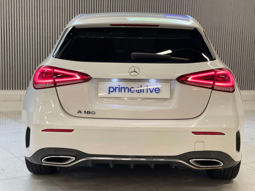 Mercedes-Benz A Class Amg Line YS70ECN White #6