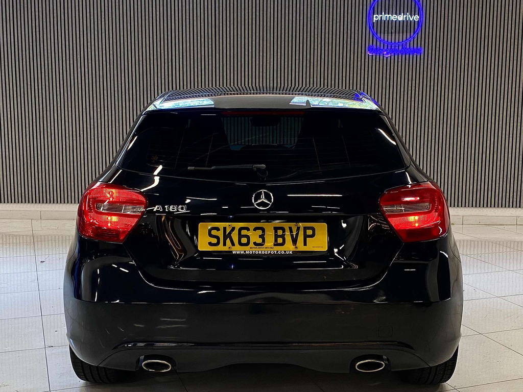 Mercedes-Benz A Class A250 Blueefficiency Engineered By Amg Black #19