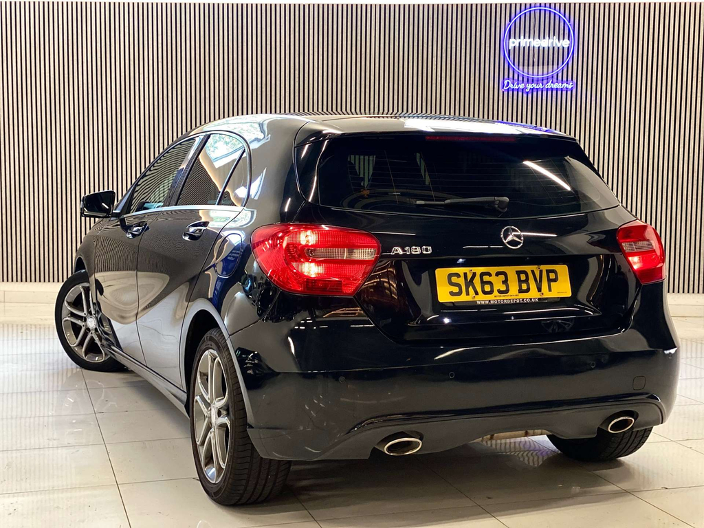 Mercedes-Benz A Class A250 Blueefficiency Engineered By Amg Black #20