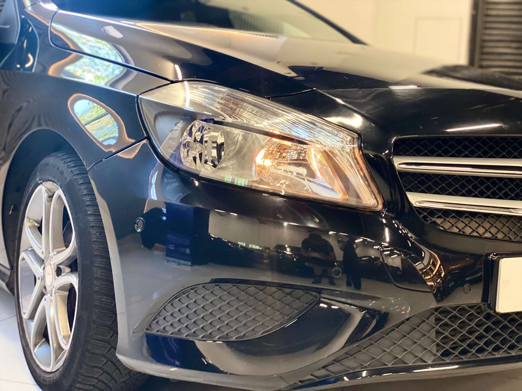 Mercedes-Benz A Class A250 Blueefficiency Engineered By Amg Black #35