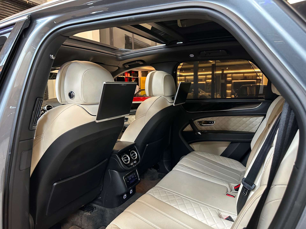 Bentley Bentayga 4.0D V8 4Wd Euro 6 Ss Black #40