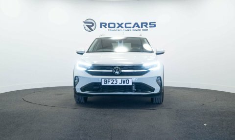 Volkswagen Taigo Suv BF23JWO White #2