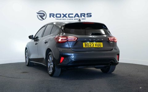 Ford Focus Hatchback BD23VUU Grey #5