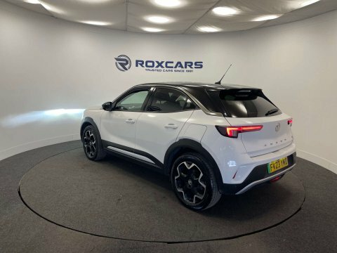 Vauxhall Mokka Electric White #5