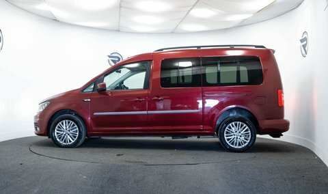 Volkswagen Caddy Maxi Mpv NK19BTE Red #4