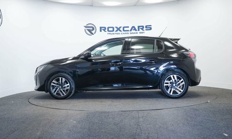 Peugeot 208 Hatchback YUI7077 Black #4