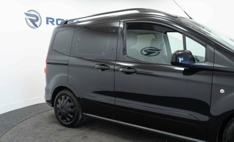 Ford Tourneo Courier 1.5 Tdci Zetec Mpv Euro 6 Red #11