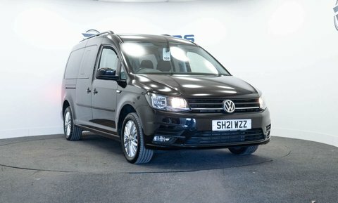 Volkswagen Caddy Maxi Life Mpv Black