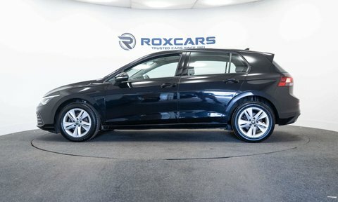 Volkswagen Golf Hatchback OXZ8997 Black #4