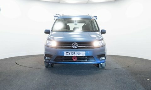 Volkswagen Caddy Maxi Mpv CX69NHL Blue #2