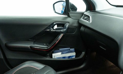 Peugeot 2008 Active Black #31