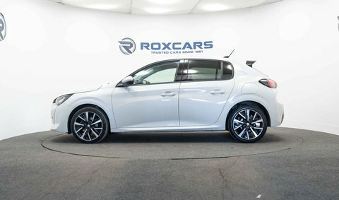 Peugeot 208 208 Allure Puretech Ss White #4