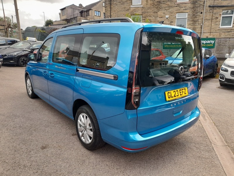 Volkswagen Caddy Maxi Life C20 Life Tdi 7 Blue #6