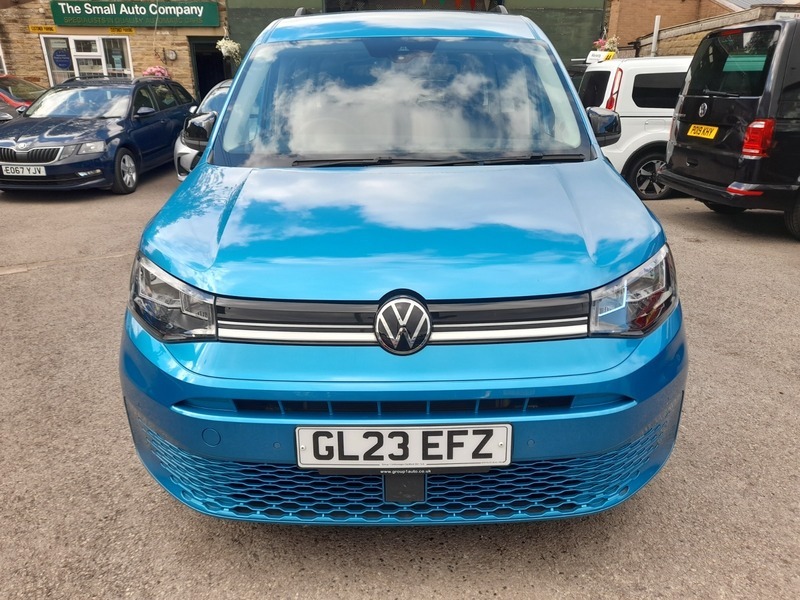 Volkswagen Caddy Maxi Life C20 Life Tdi 7 Blue #3
