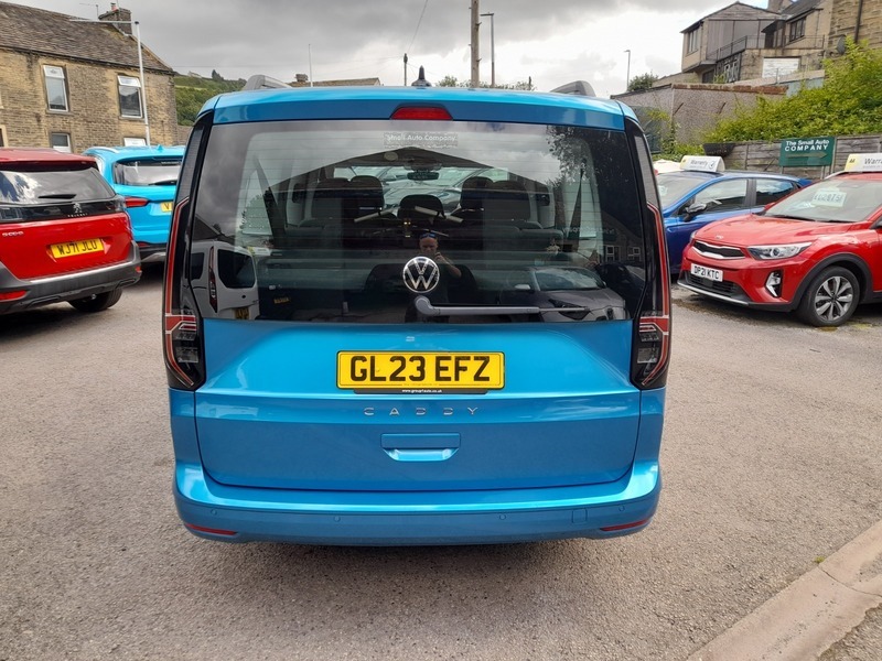 Volkswagen Caddy Maxi Life C20 Life Tdi 7 Blue #5