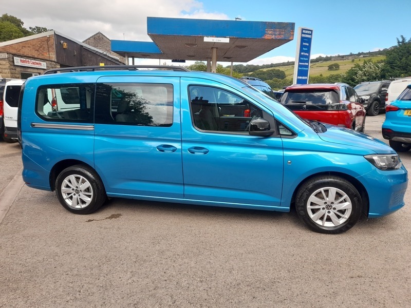 Volkswagen Caddy Maxi Life C20 Life Maxi 122 Ps 2.0 Tdi 6Sp Mpv Red #8