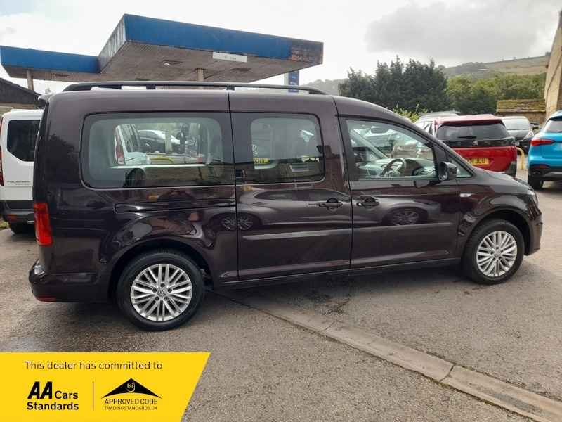 Volkswagen Caddy Maxi Life C20 Maxi Life Tdi Purple #4