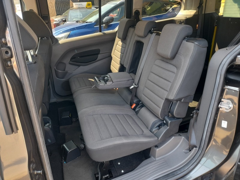 Ford Grand Tourneo Connect 1.5L Titanium Blue #20