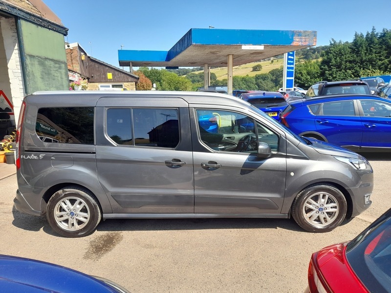 Ford Grand Tourneo Connect Grd Grand Titanium Tdci Grey #4