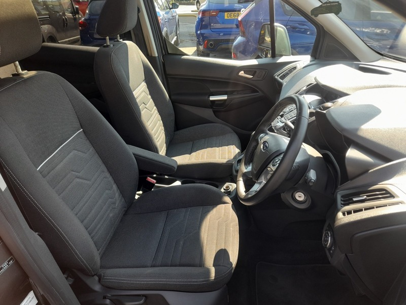 Ford Grand Tourneo Connect Mpv Blue #14