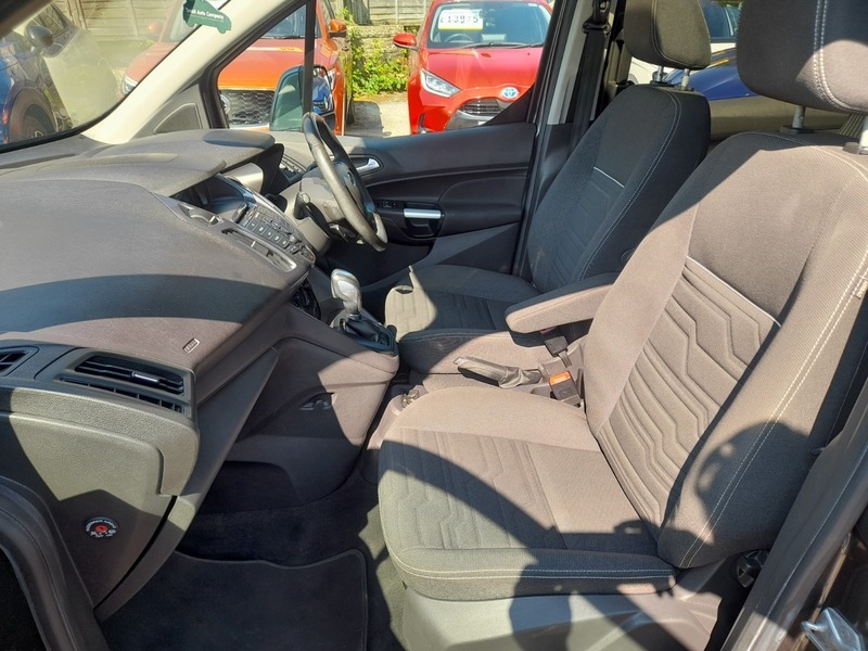 Ford Grand Tourneo Connect Mpv Blue #21