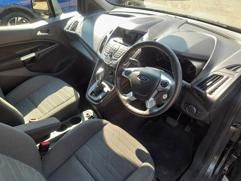 Ford Grand Tourneo Connect Mpv Blue #15