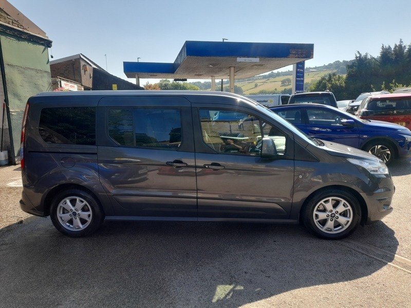 Ford Grand Tourneo Connect Grd Grand Titanium Tdci Grey #4