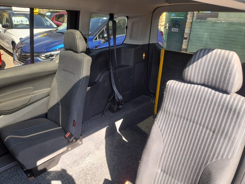 Ford Grand Tourneo Connect Mpv Blue #19
