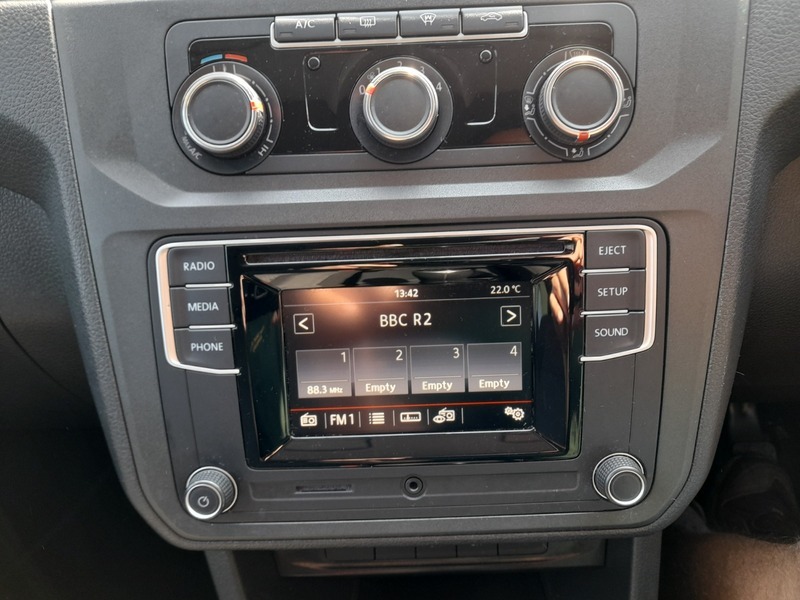 Volkswagen Caddy Maxi Life 2L Null Grey #10