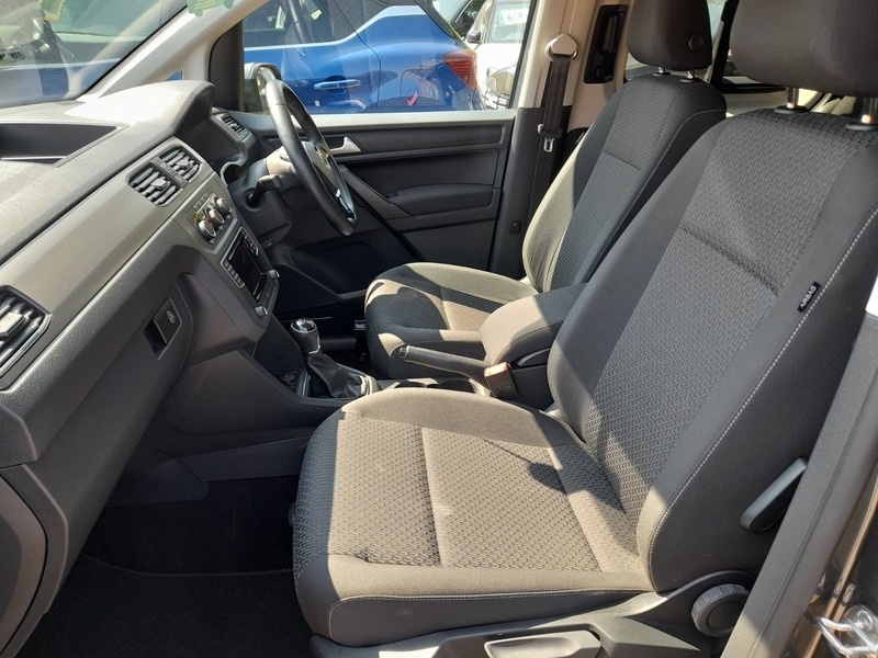 Volkswagen Caddy Maxi Life 2L Null Grey #22