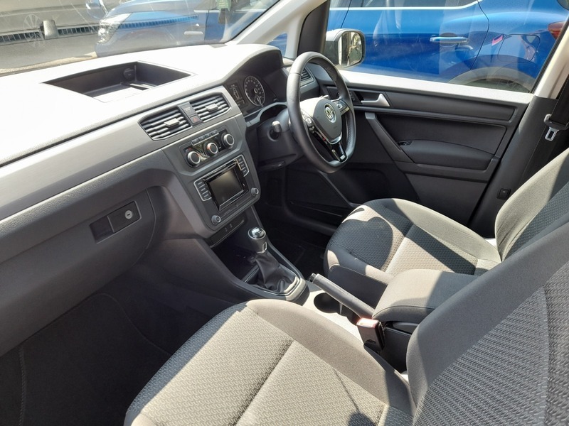 Volkswagen Caddy Maxi Life 2L Null Grey #23