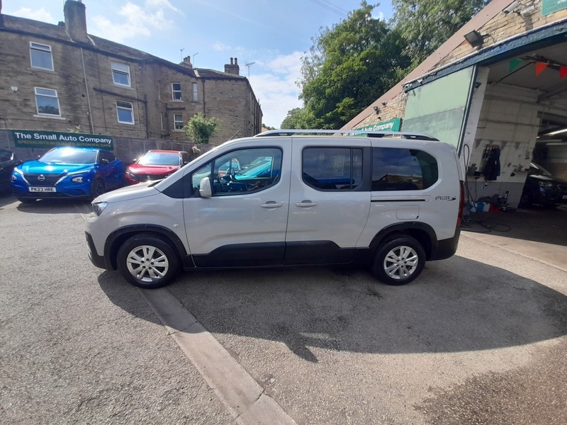 Peugeot Rifter 1.5 Hdi Blue Allure Beige #6