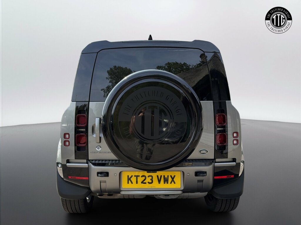 Land Rover Defender 110 3.0 D300 X-dynamic Hse 110 7 Seat KT23VWX Silver #4