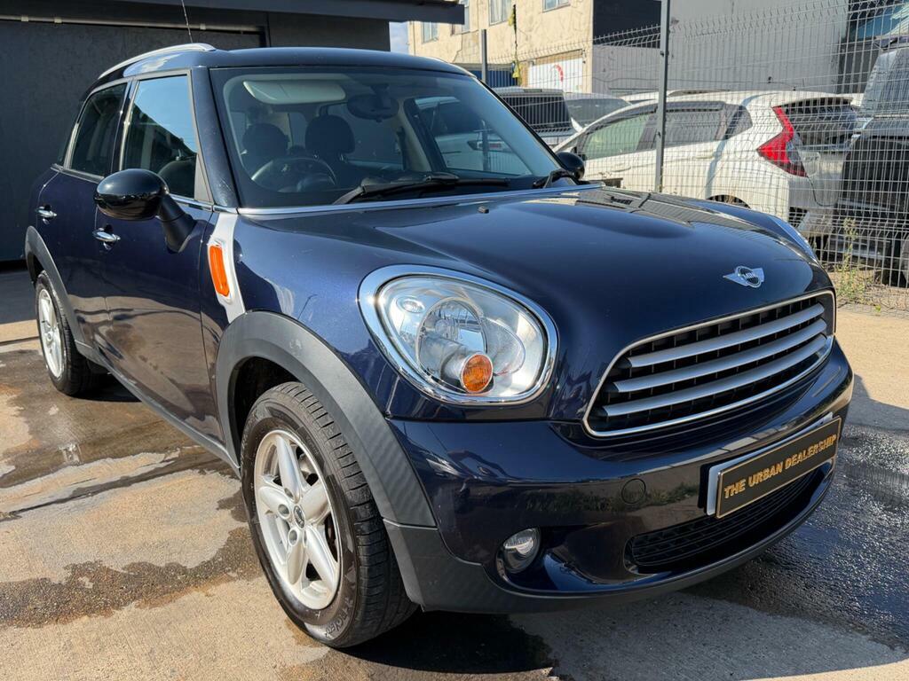 Mini Countryman Red #12