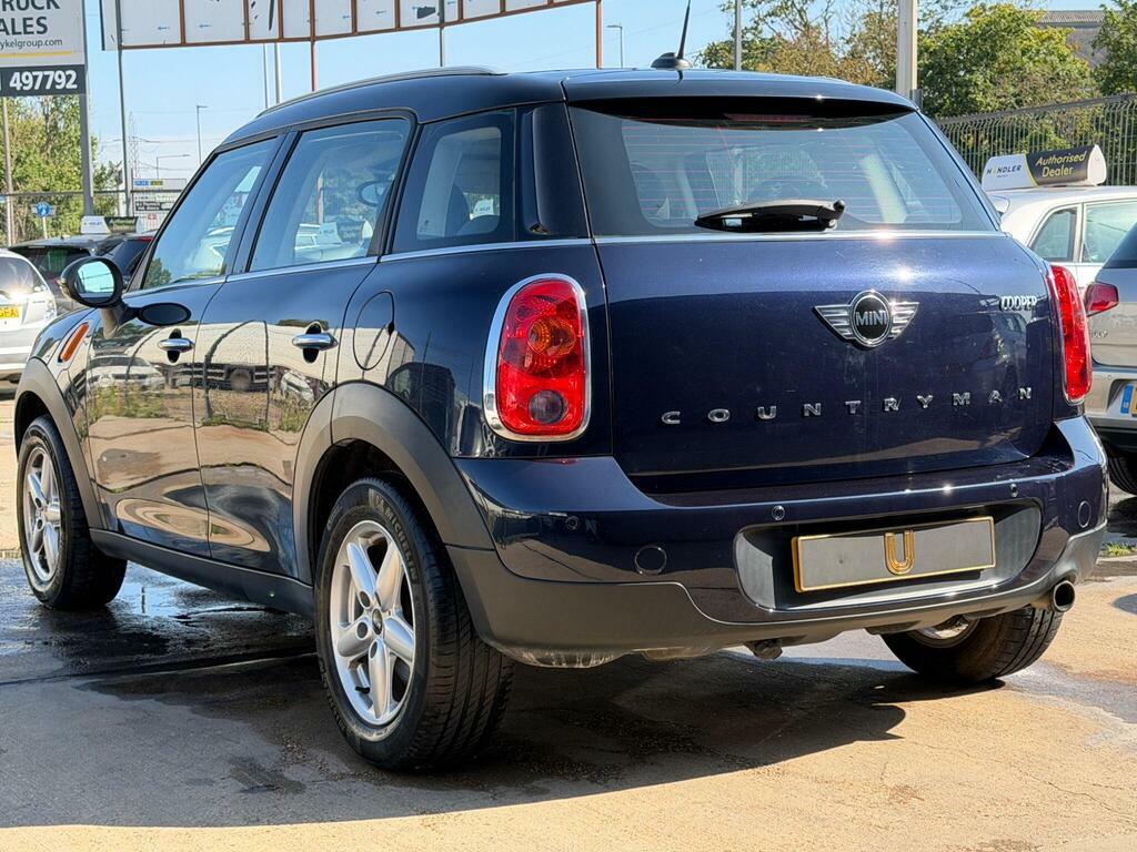 Mini Countryman Red #7