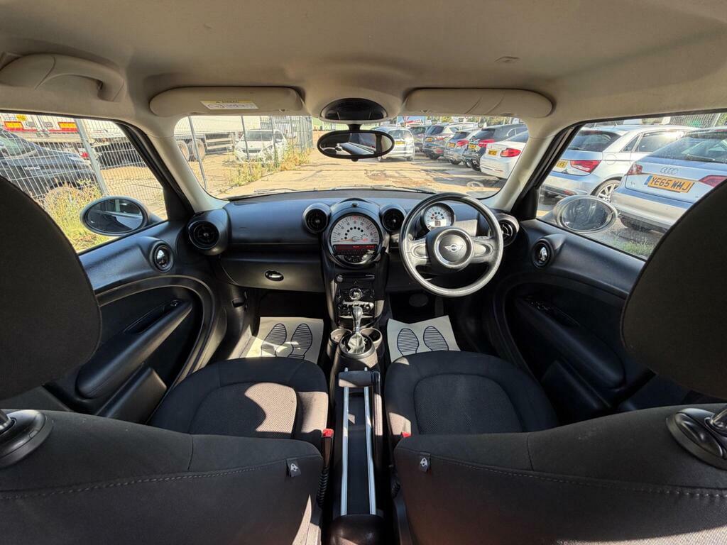 Mini Countryman Red #33