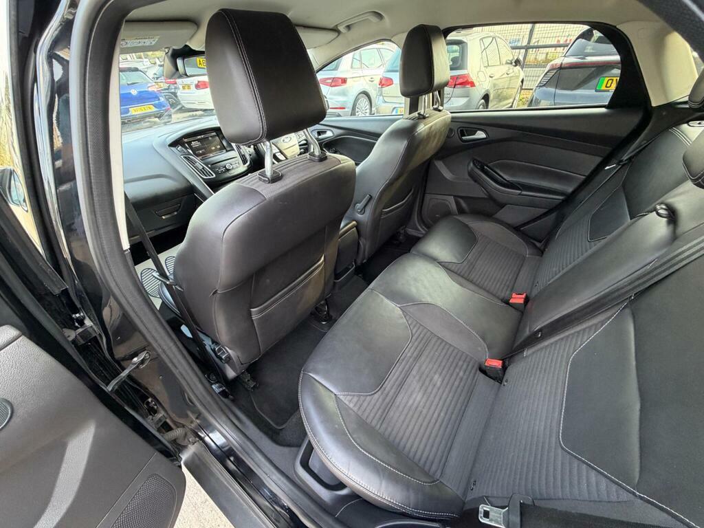 Ford Focus 2.0 Tdci Titanium X Estate Powershift E Silver #24