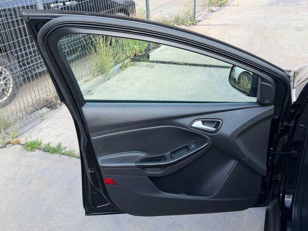 Ford Focus 2.0 Tdci Titanium X Estate Powershift E Silver #20