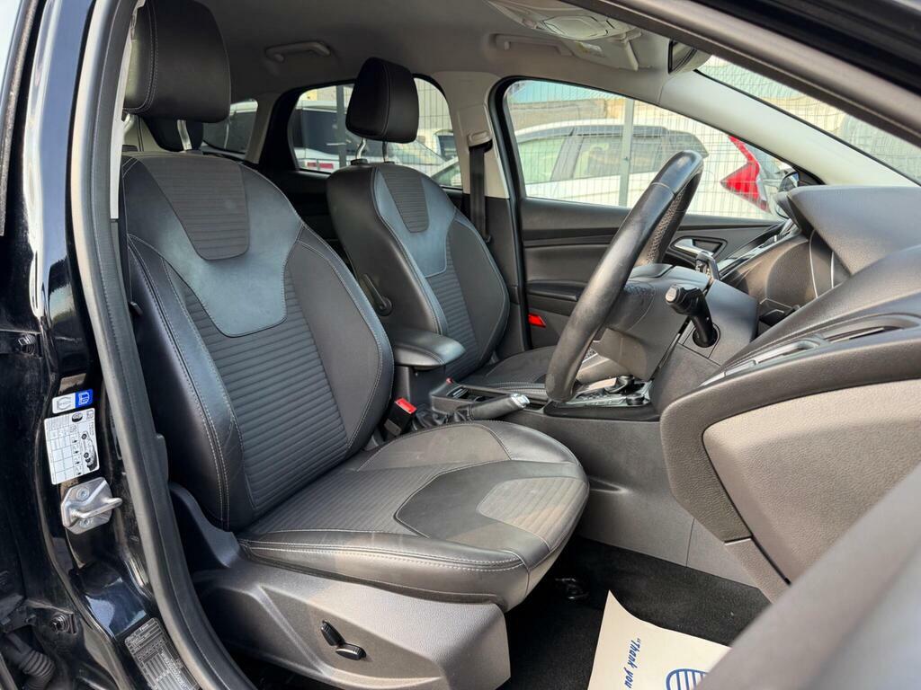 Ford Focus 2.0 Tdci Titanium X Estate Powershift E Silver #16