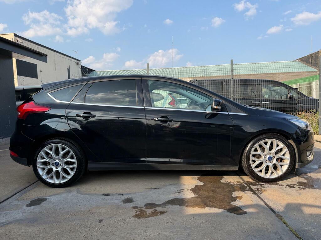 Ford Focus 2.0 Tdci Titanium X Estate Powershift E Silver #11