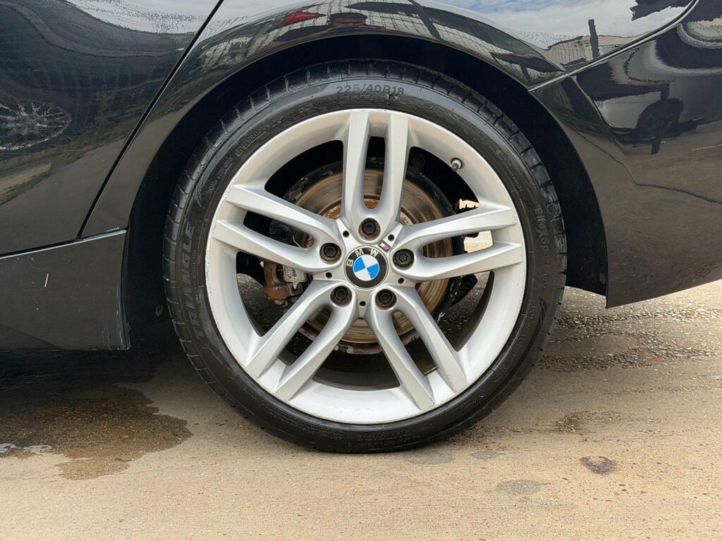BMW 1 Series 116D Se White #54