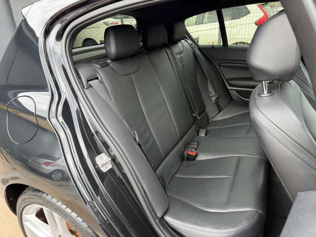 BMW 1 Series 116D Se White #31