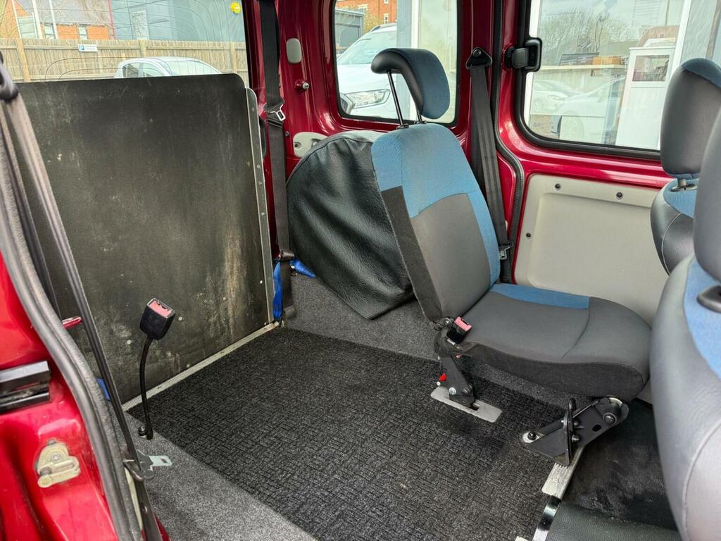 Renault Kangoo Expression Red #10