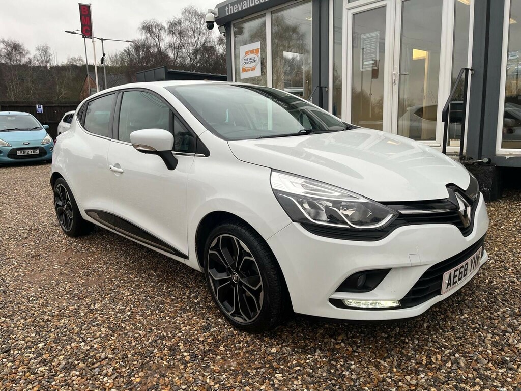 Renault Clio 0.9 Tce Iconic Euro 6 Ss White