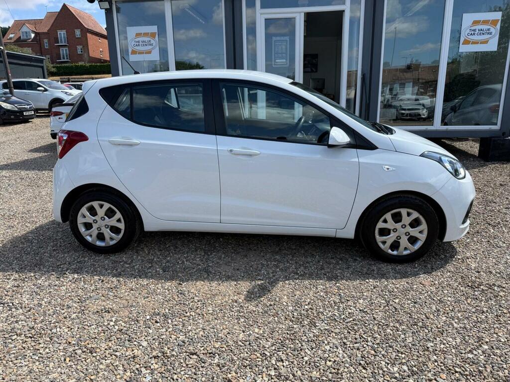 Hyundai I10 Hatchback 1.0 Se Euro 5 201464 White #2